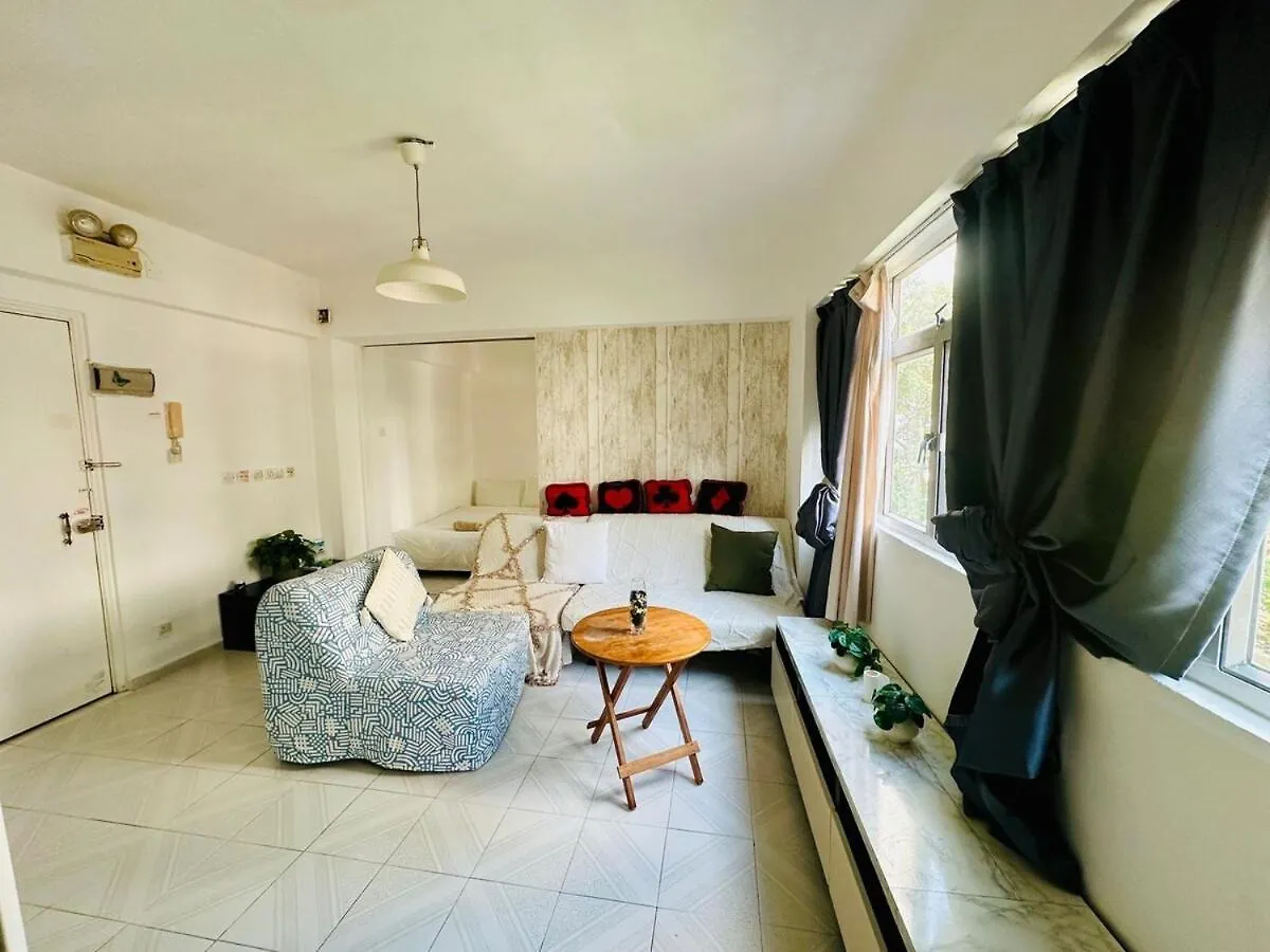 Spacious House Near Soho & Pmq Hong Kong Apartment
